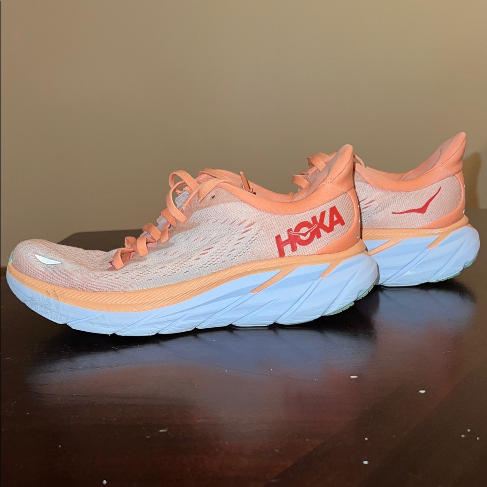 Hoka One One Clifton 8 Cantaloupe
